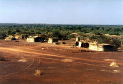 La base de terrain et le laboratoire plus grand- Tourouba